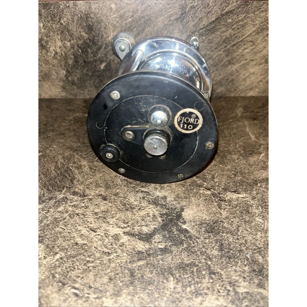 Fjord 110 Trolling Fishing Reel Used with Line Vintage Gear Japan